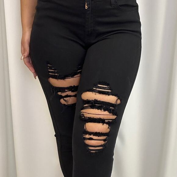 Women Street wear Black Jeans - Picture 2 of 3